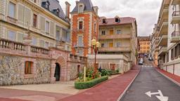 Évian-les-Bains: Κατάλογος ξενοδοχείων