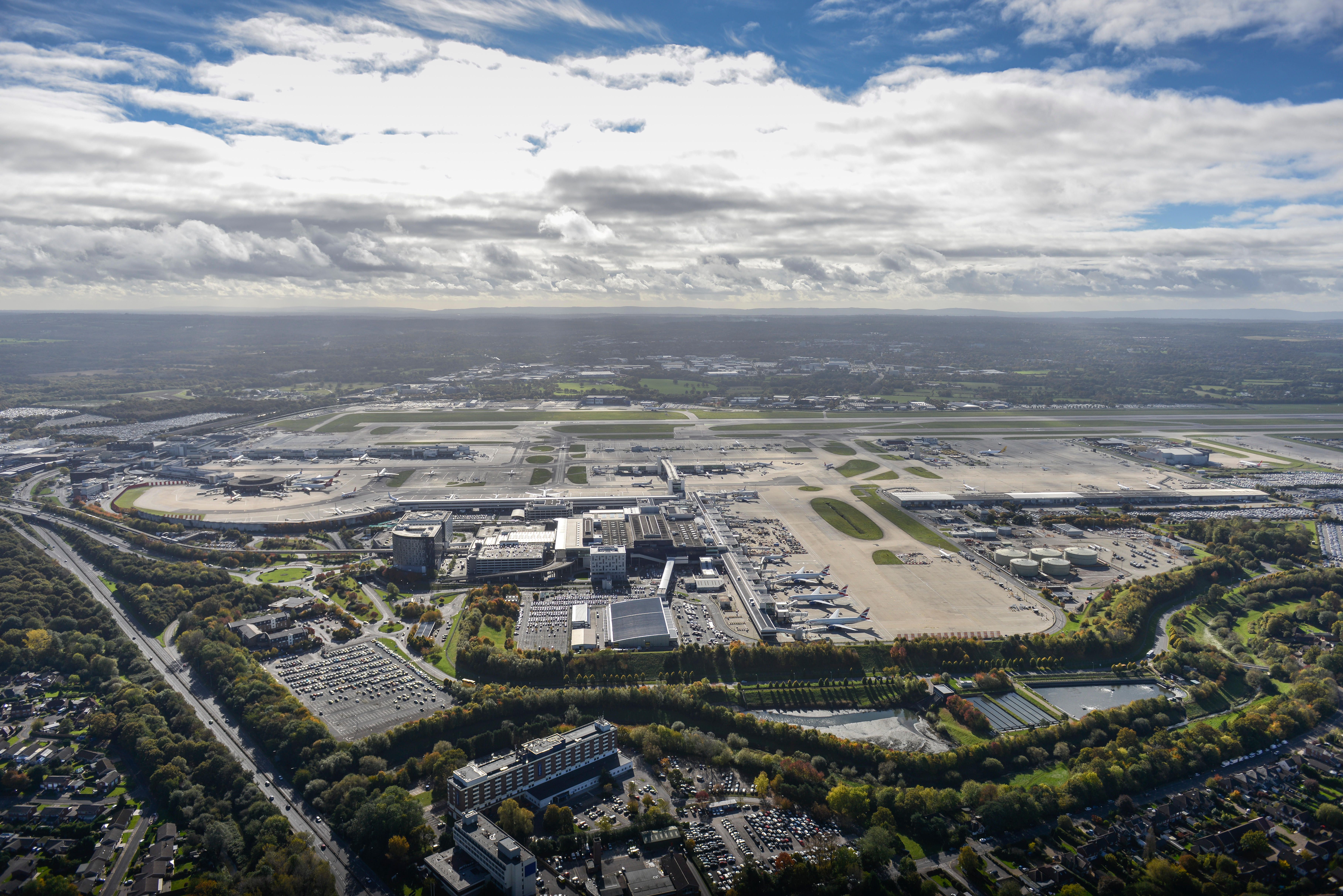 Gatwick - &Epsilon;&nu;&omicron;&iota;&kappa;ί&alpha;&sigma;&eta; &alpha;&upsilon;&tau;&omicron;&kappa;&iota;&nu;ή&tau;&omicron;&upsilon;