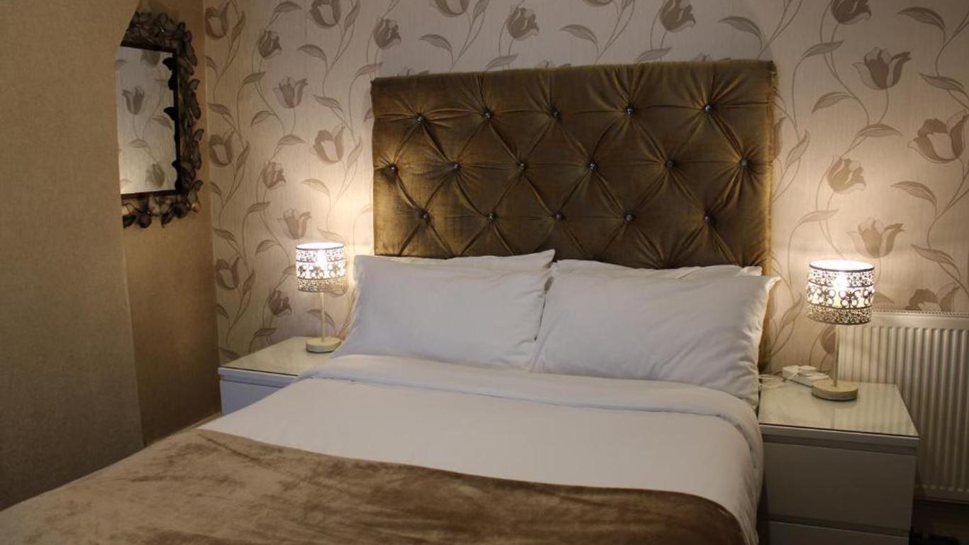 Mardonia Hotel