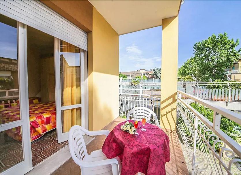 Μπαλκόνι Φωτογραφία