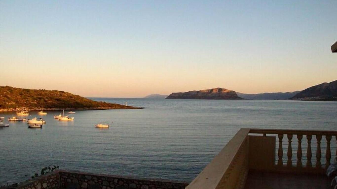 Annema Hotel Μονεμβασιά