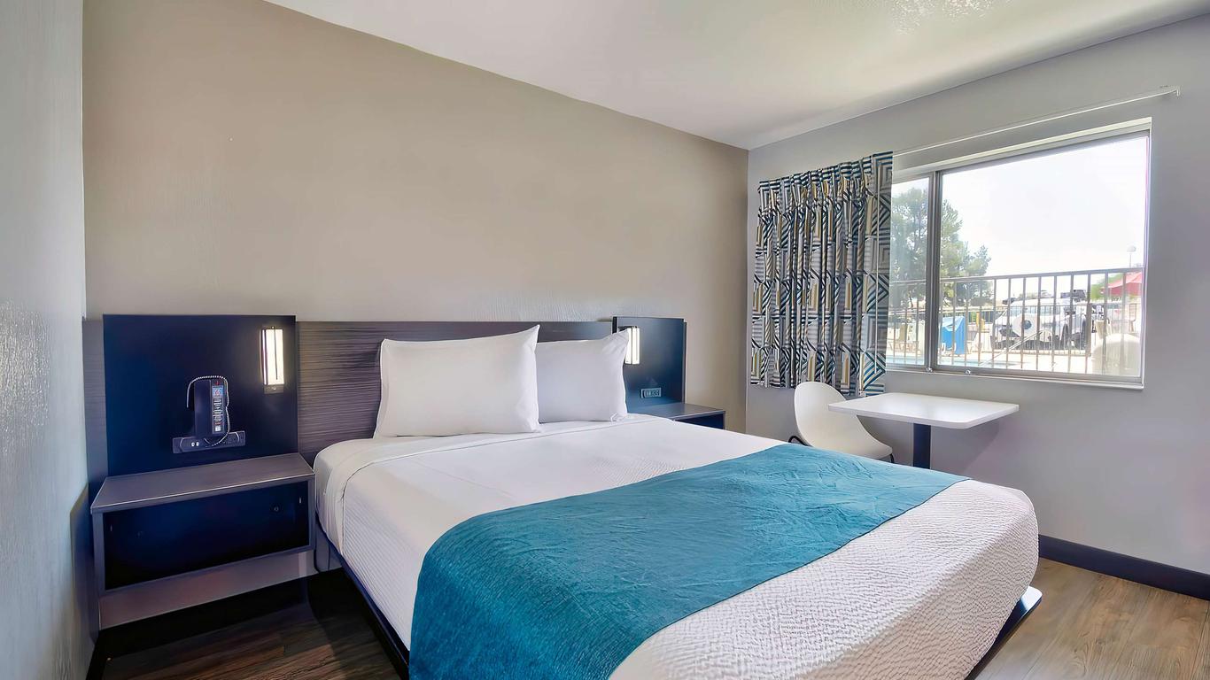 Motel 6 Palmdale