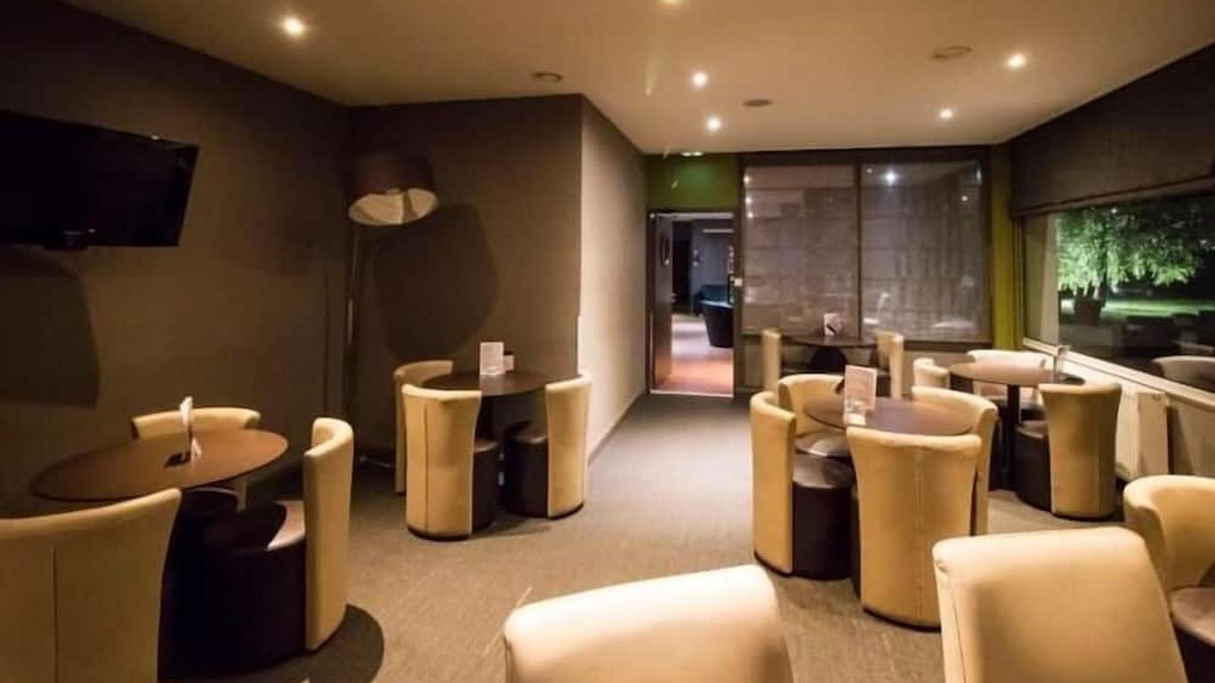 Ambiance Hotel