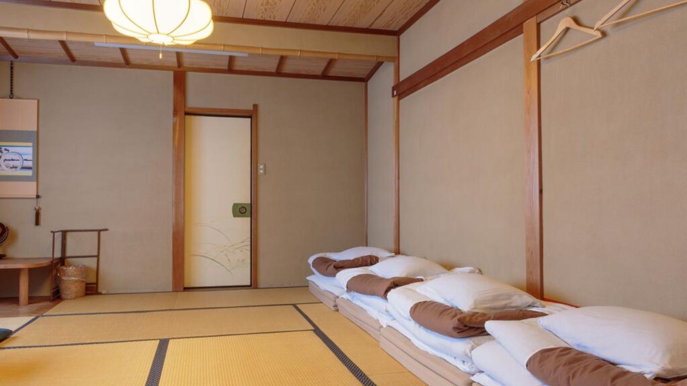 Gion Ryokan Q-beh