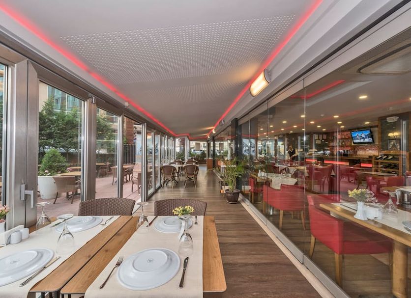 Εστιατόριο Φωτογραφία