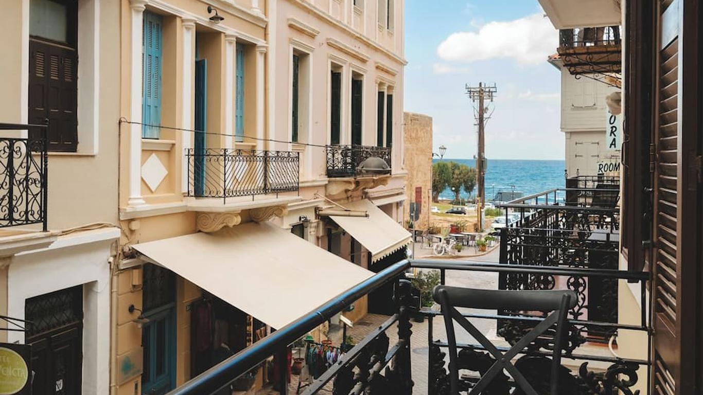 Palazzo Hotel