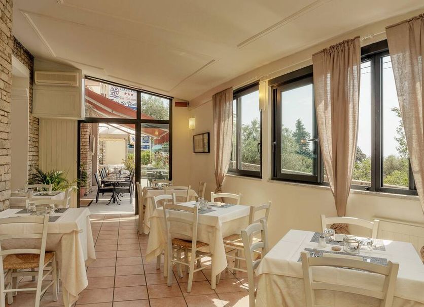 Εστιατόριο Φωτογραφία