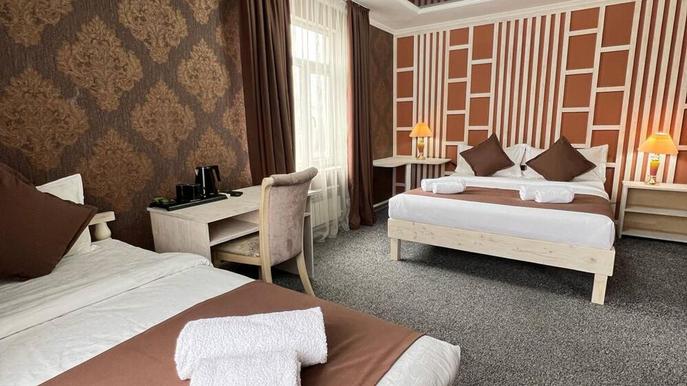 Hotel Kausar