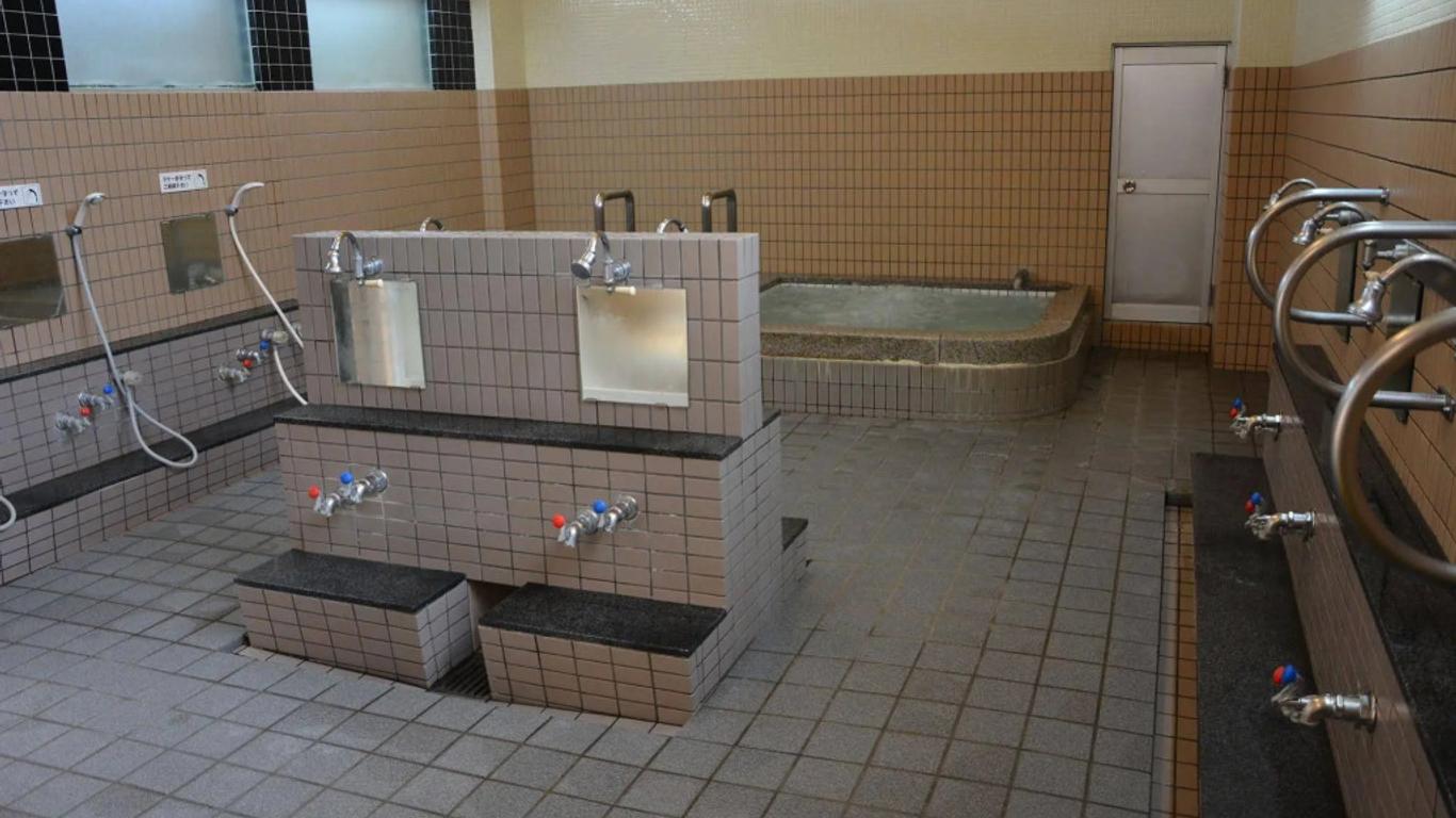 Katsuzakikan