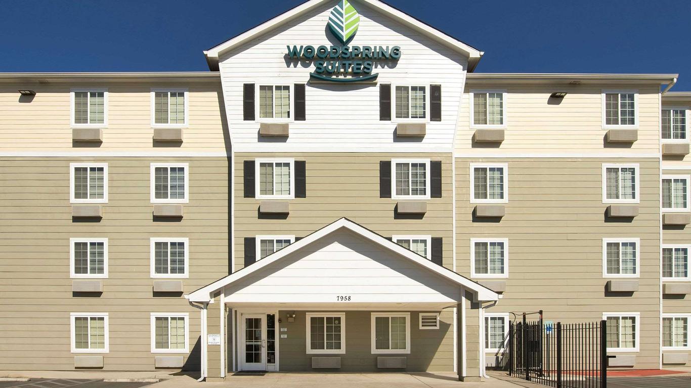 Woodspring Suites San Antonio South