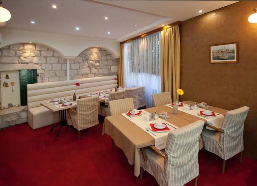 Εστιατόριο Φωτογραφία