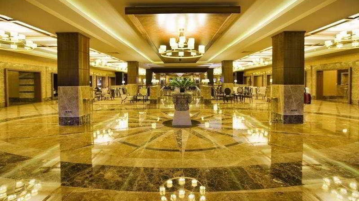 Fantasia Deluxe Hotel