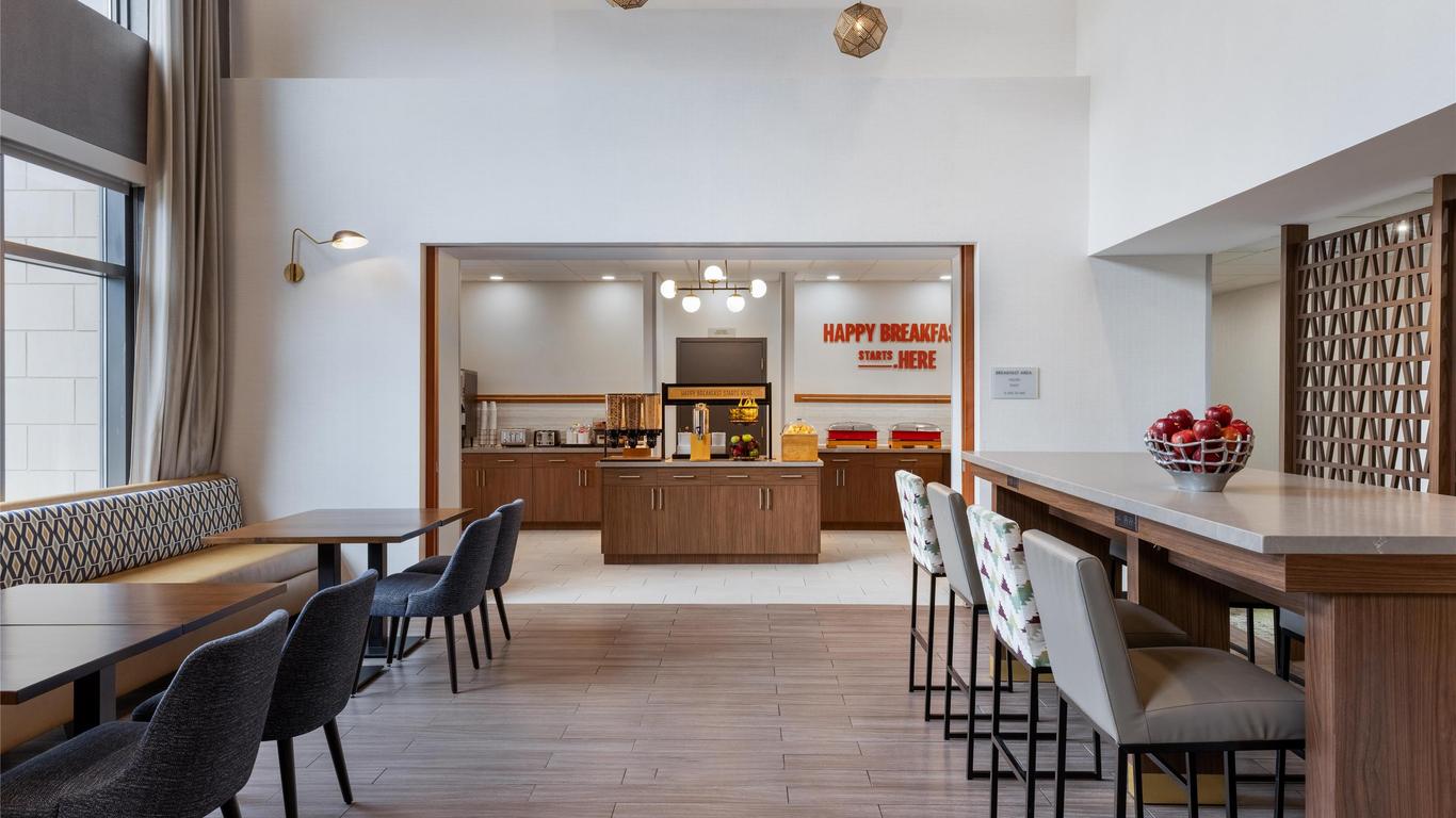 Hampton Inn & Suites by Hilton Windsor