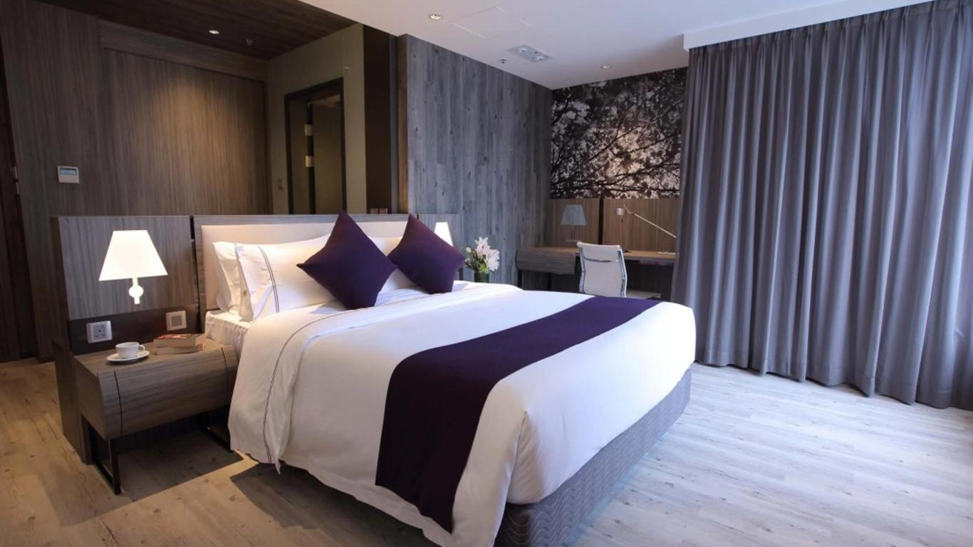 The Perkin Hotel