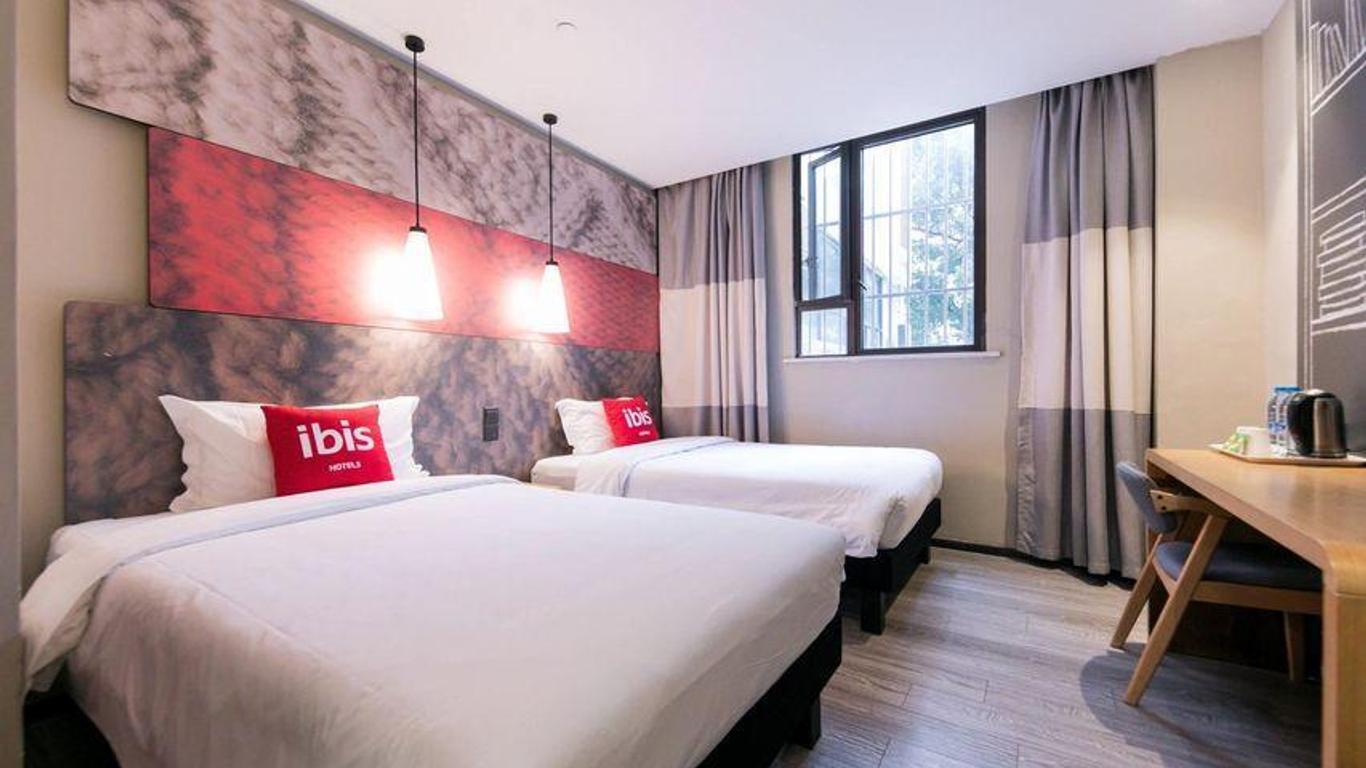 Ibis Shanghai Gubei