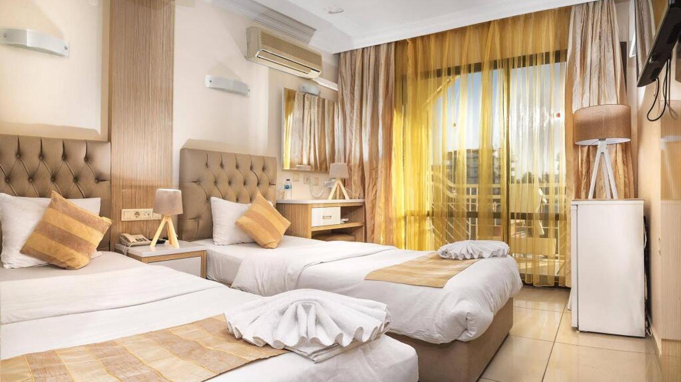 Temple Class Hotel