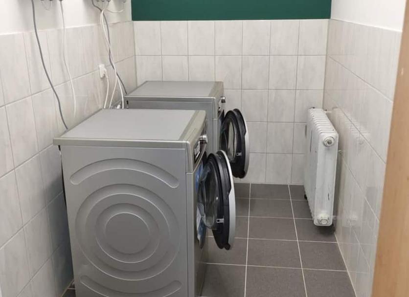 Εγκατάσταση πλυντηρίου ρούχων Φωτογραφία