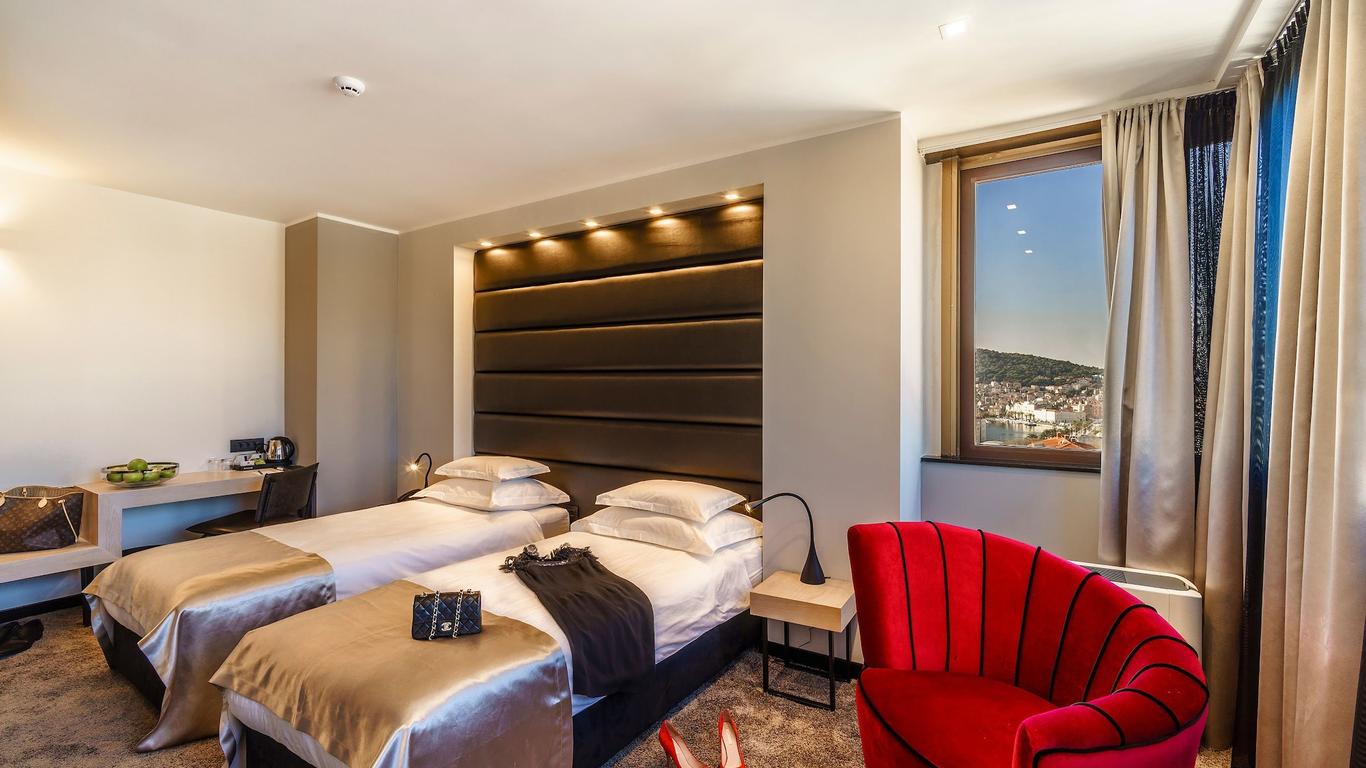 The View Luxury Rooms