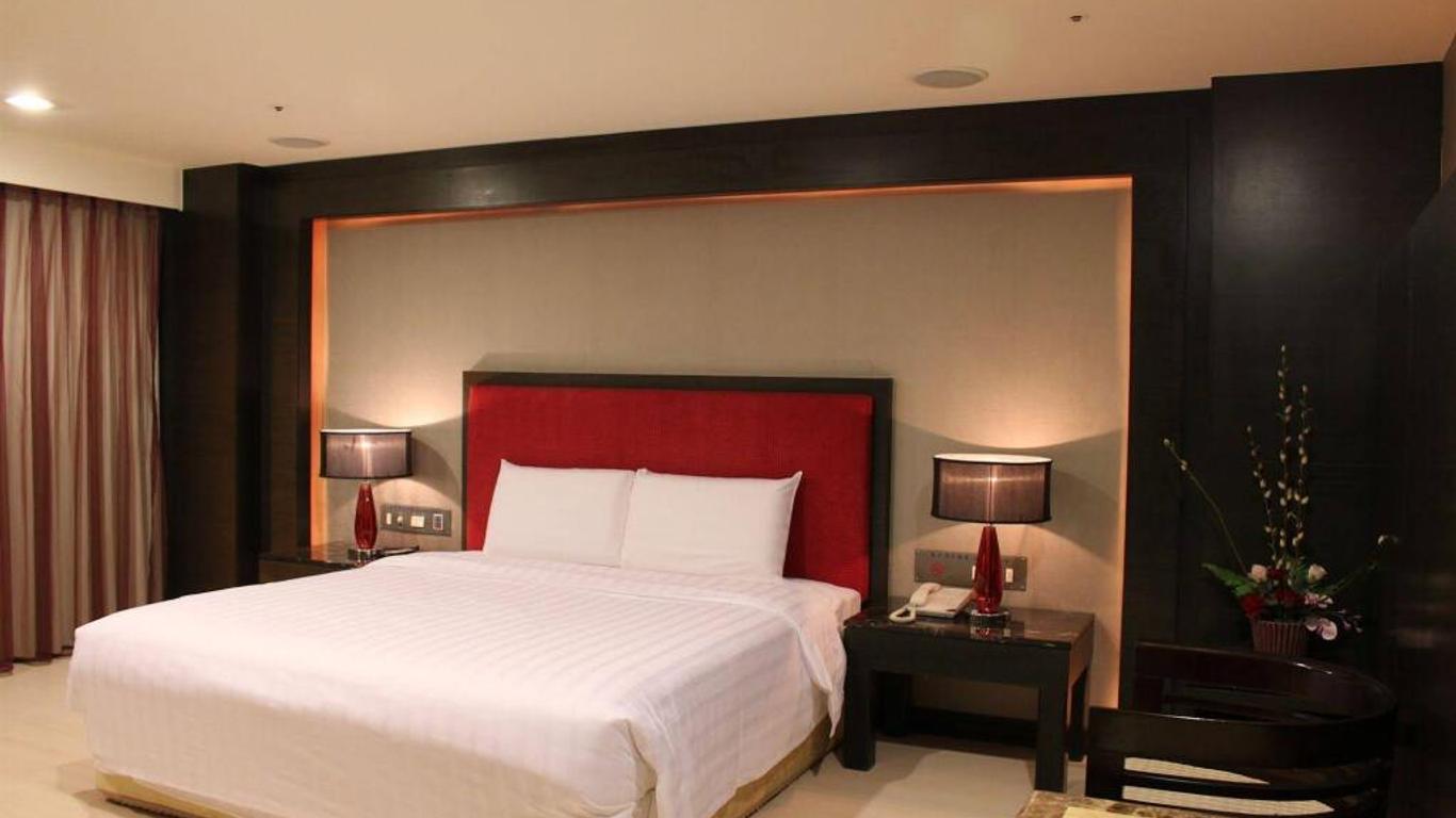 Shihzuwan Hotel - Kaohsiung Station