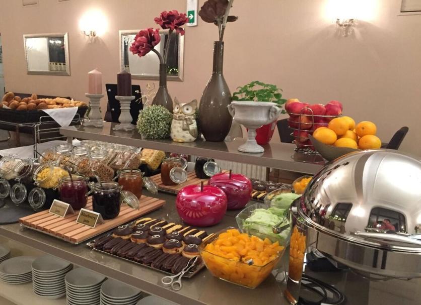 Μπουφές Φωτογραφία