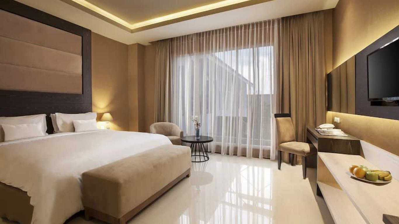 Lunara Home Living by Daphna Management