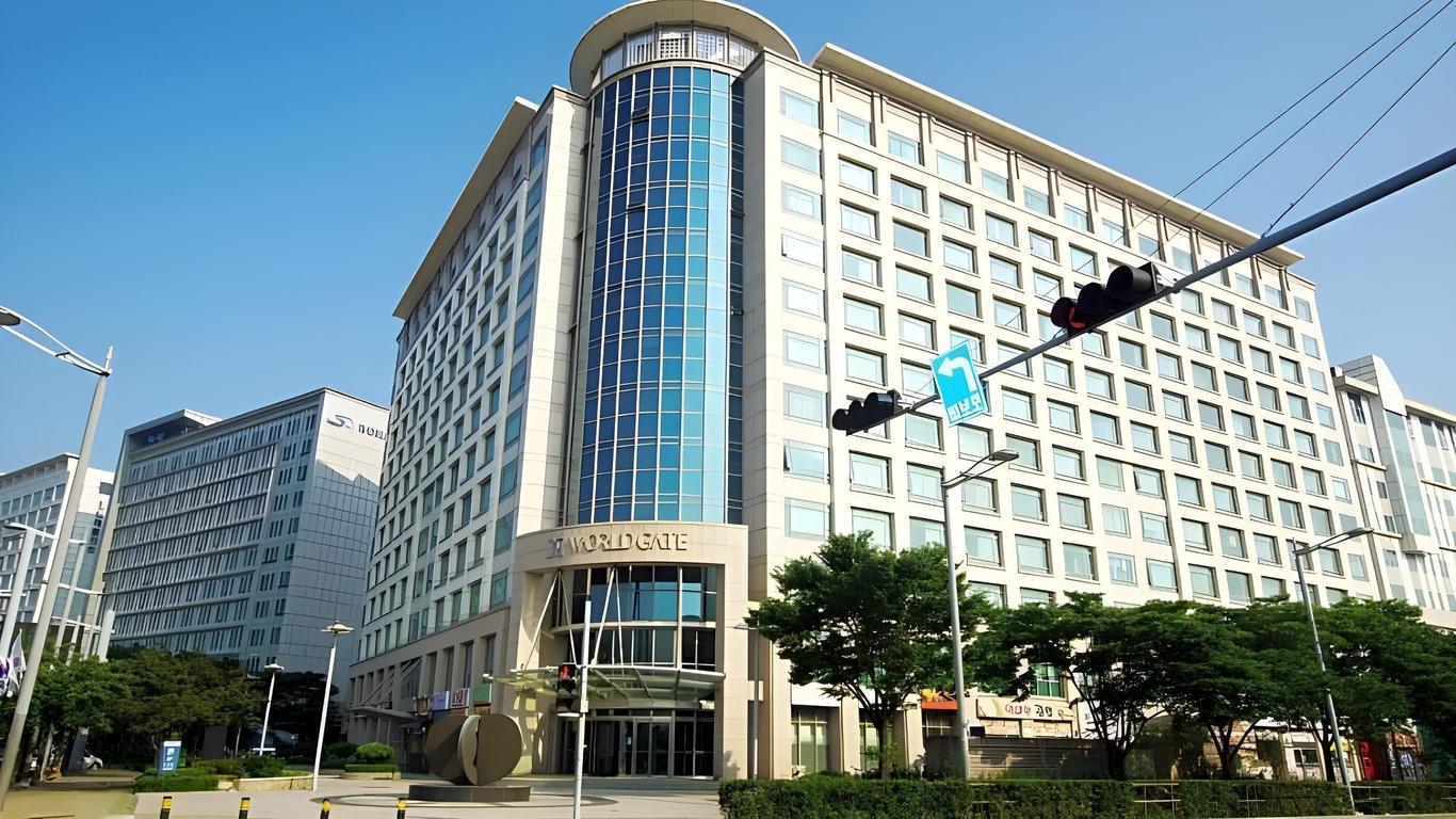 Incheon Airport Gogo House