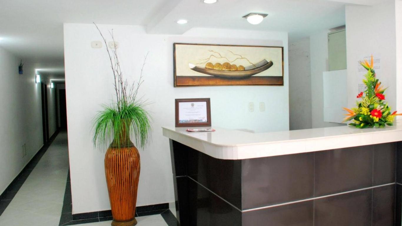 Hotel Marovi