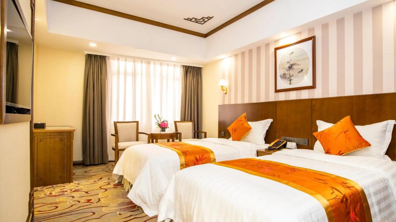 Fu Hua Hotel