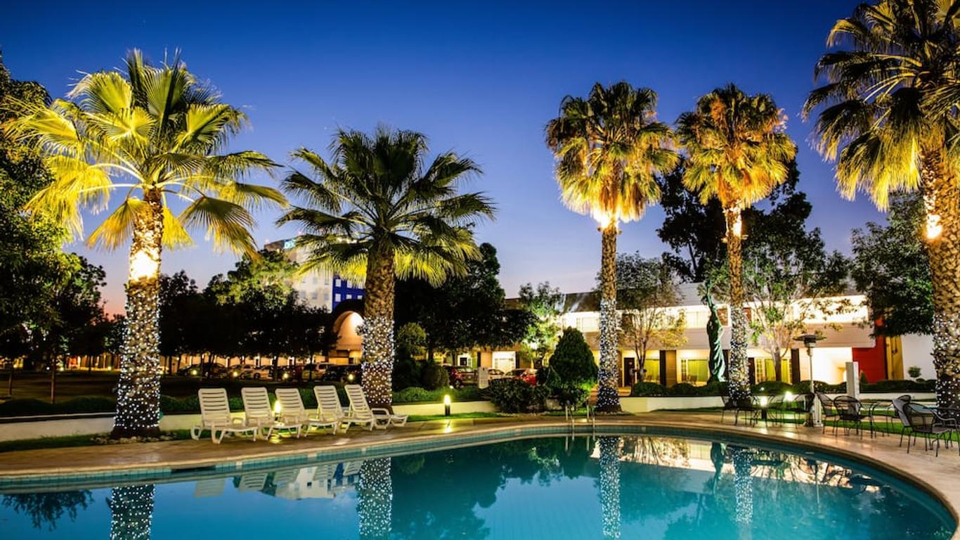 Fiesta Inn San Luis Potosi Glorieta Juarez