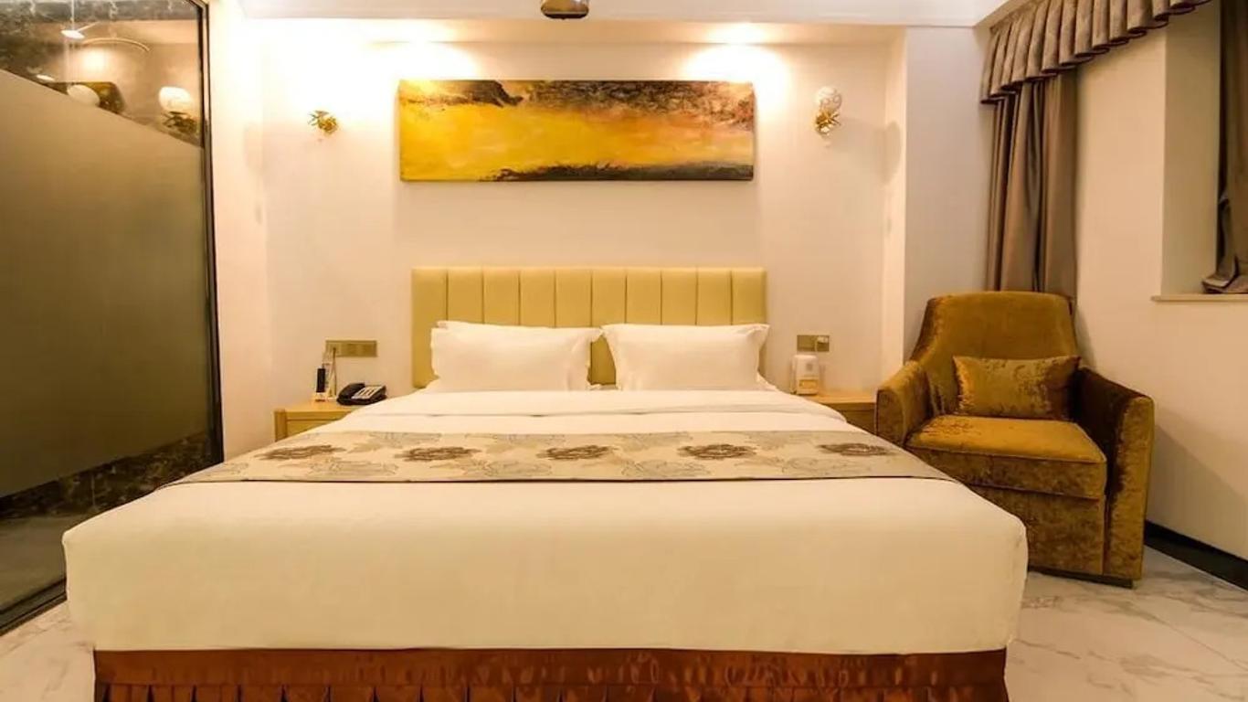 The New Dongyuan International Hotel