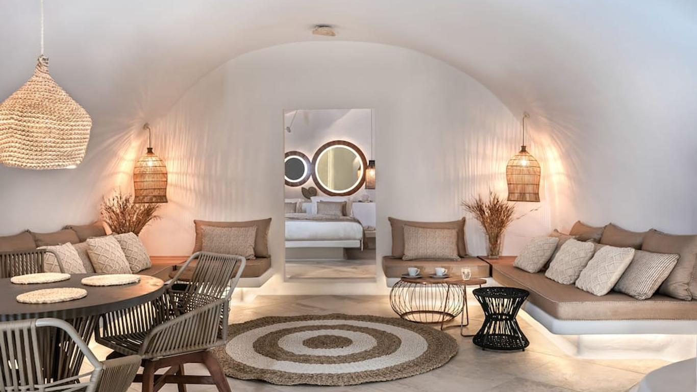 White Santorini Hotel