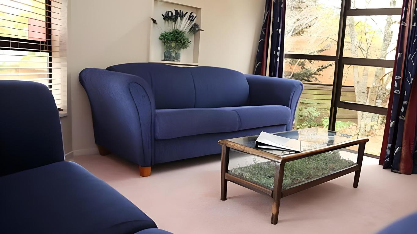 Tussock Grove Boutique Hotel
