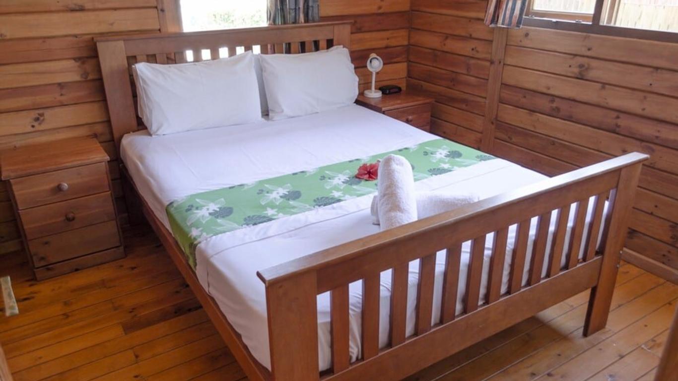 Muri Beach Villa