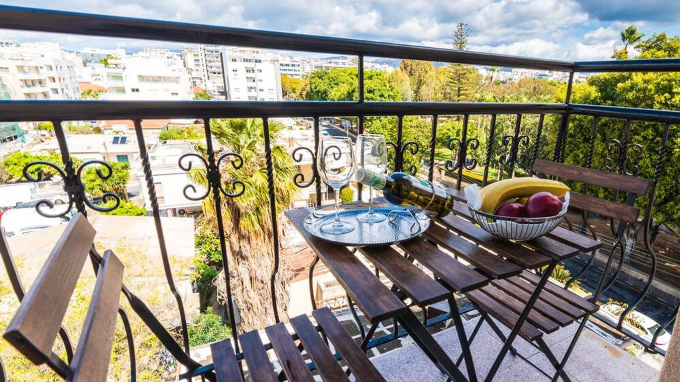 Chrielka Hotel Apts.