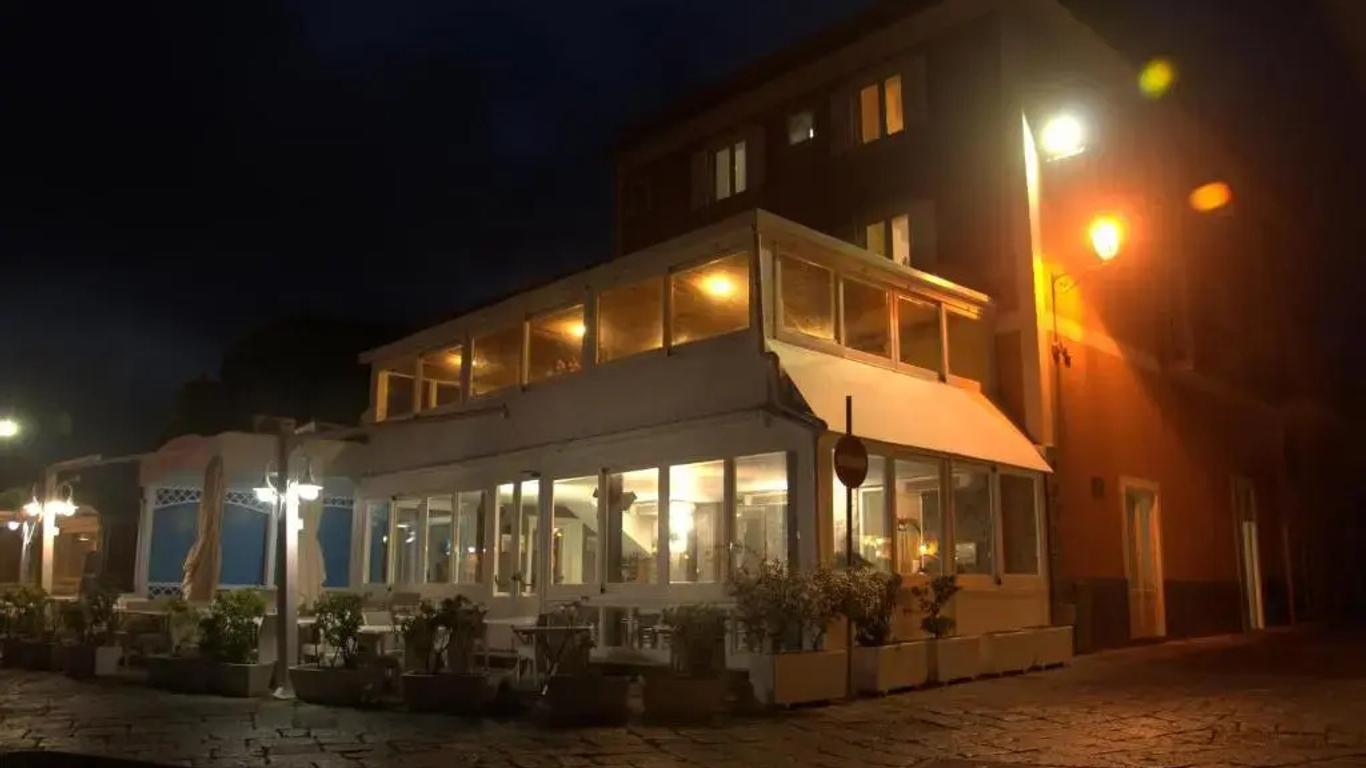 Hotel Ristorante Crescenzo