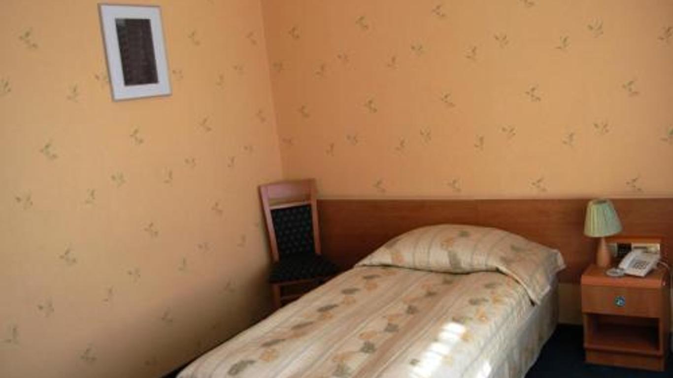 Polonia Palast Hotel