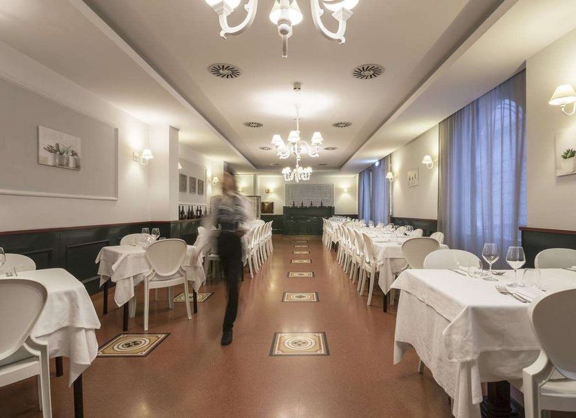 Εστιατόριο Φωτογραφία