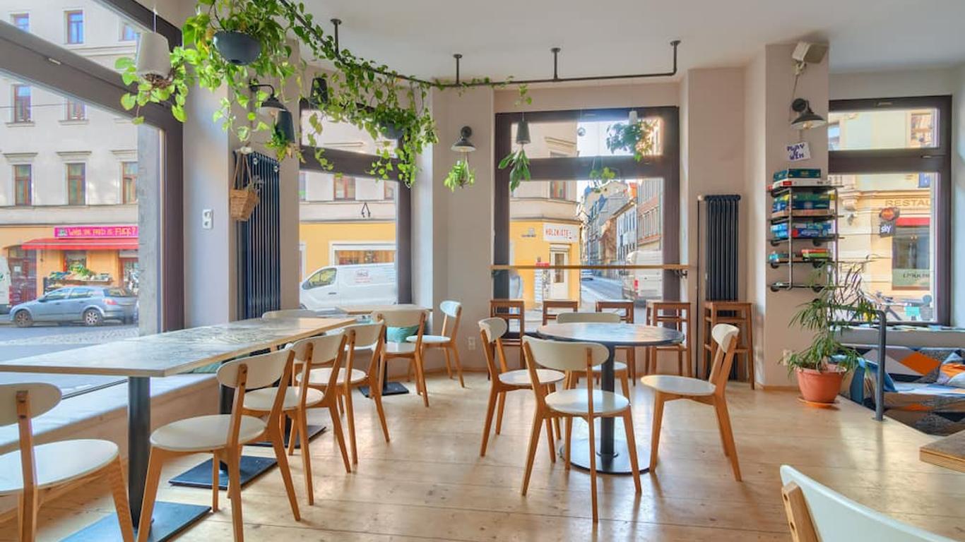 Hostel Mondpalast