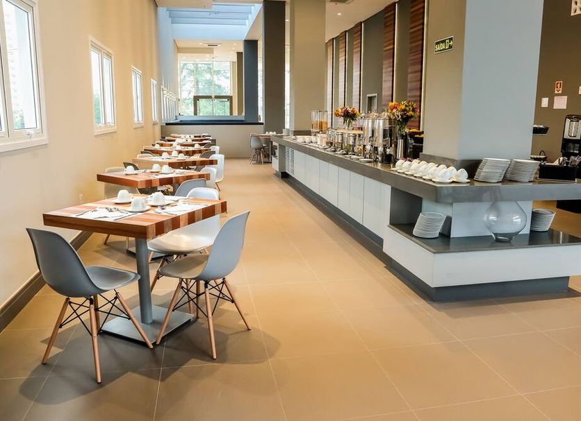 Εστιατόριο Φωτογραφία