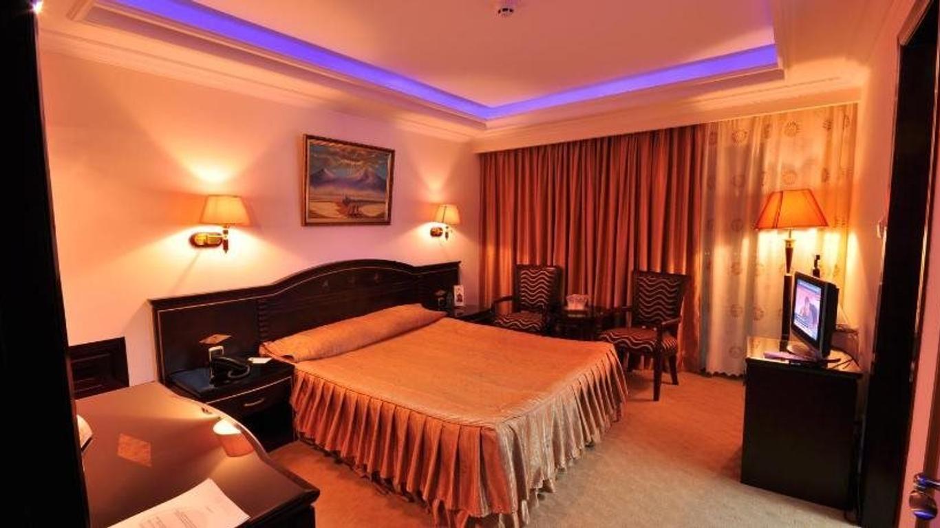 Hotel Arca Lui Noe