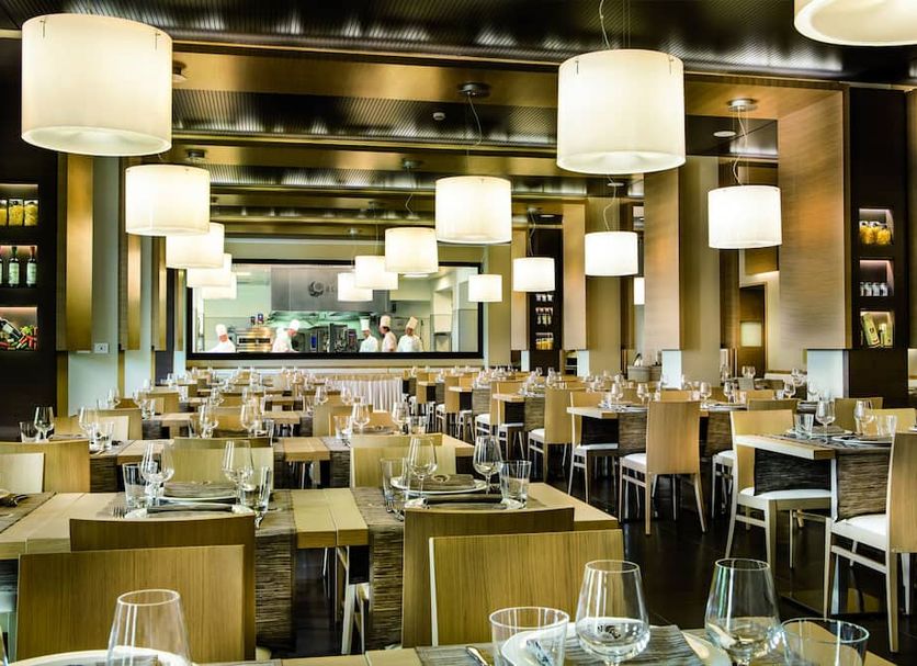 Εστιατόριο Φωτογραφία