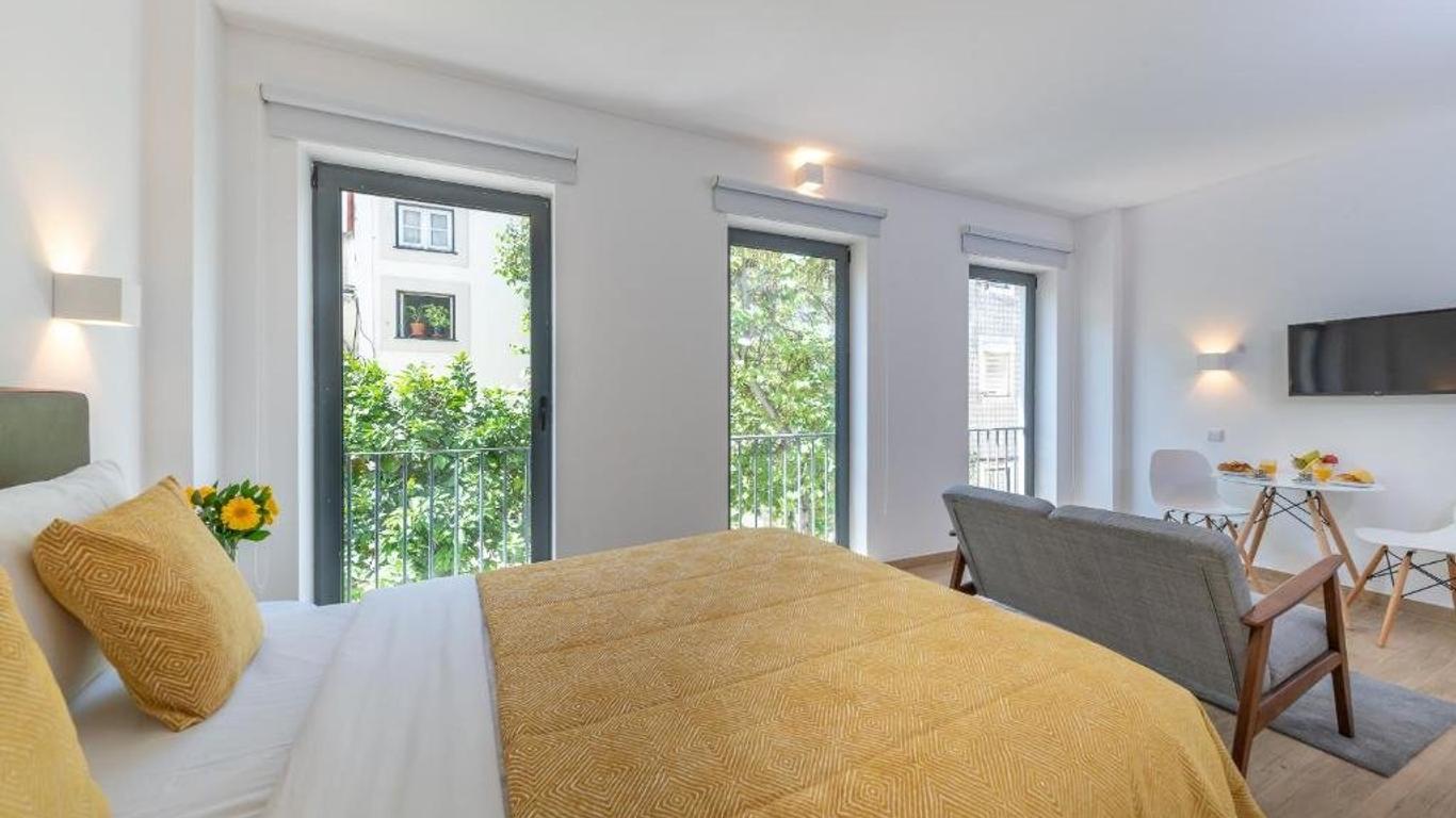 Orange 3 House - Chiado Studios