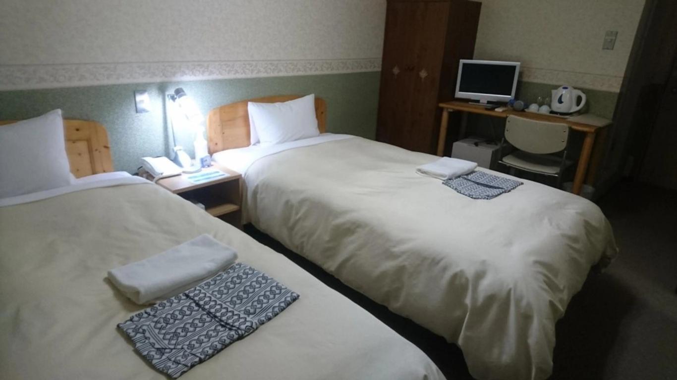 Hotel Himeji Hills
