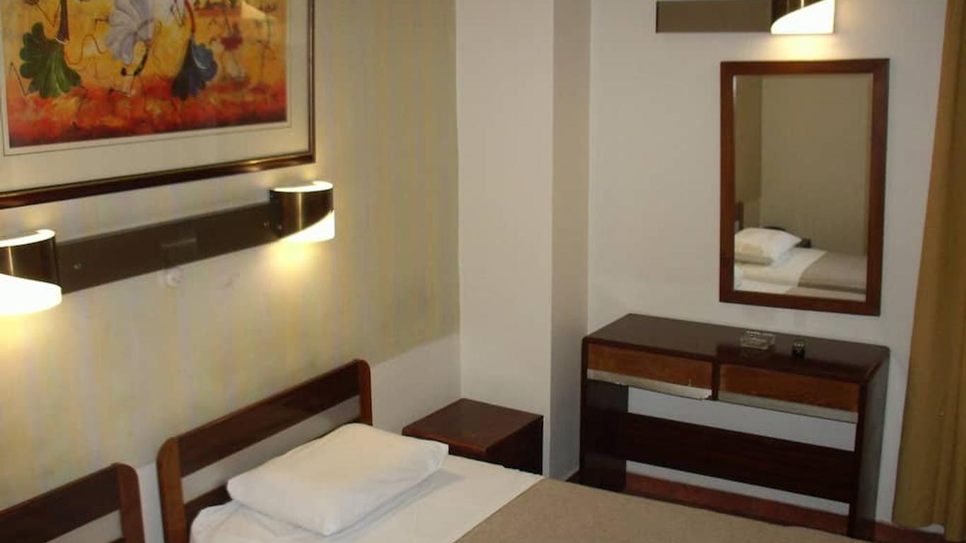Claridge Hotel Αθήνα