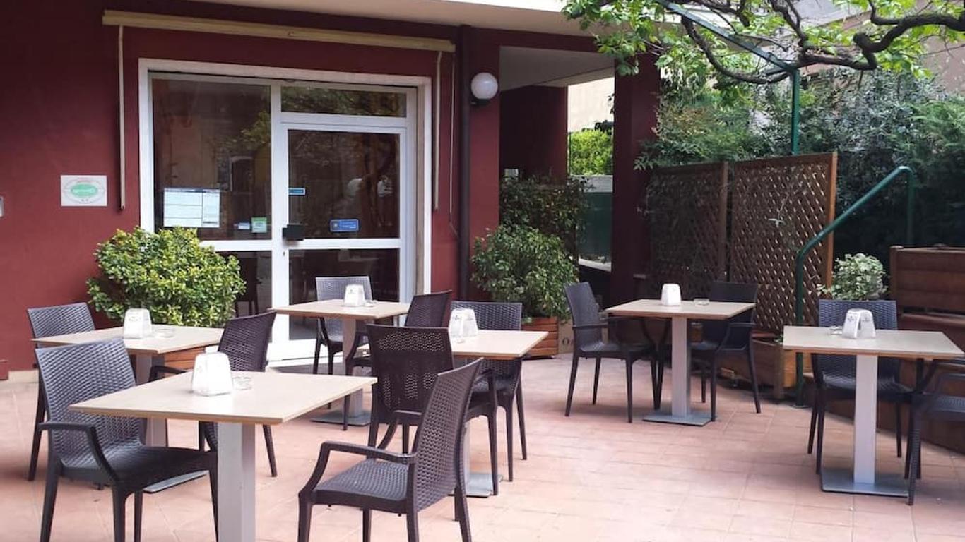 Hotel Garnì Capinera