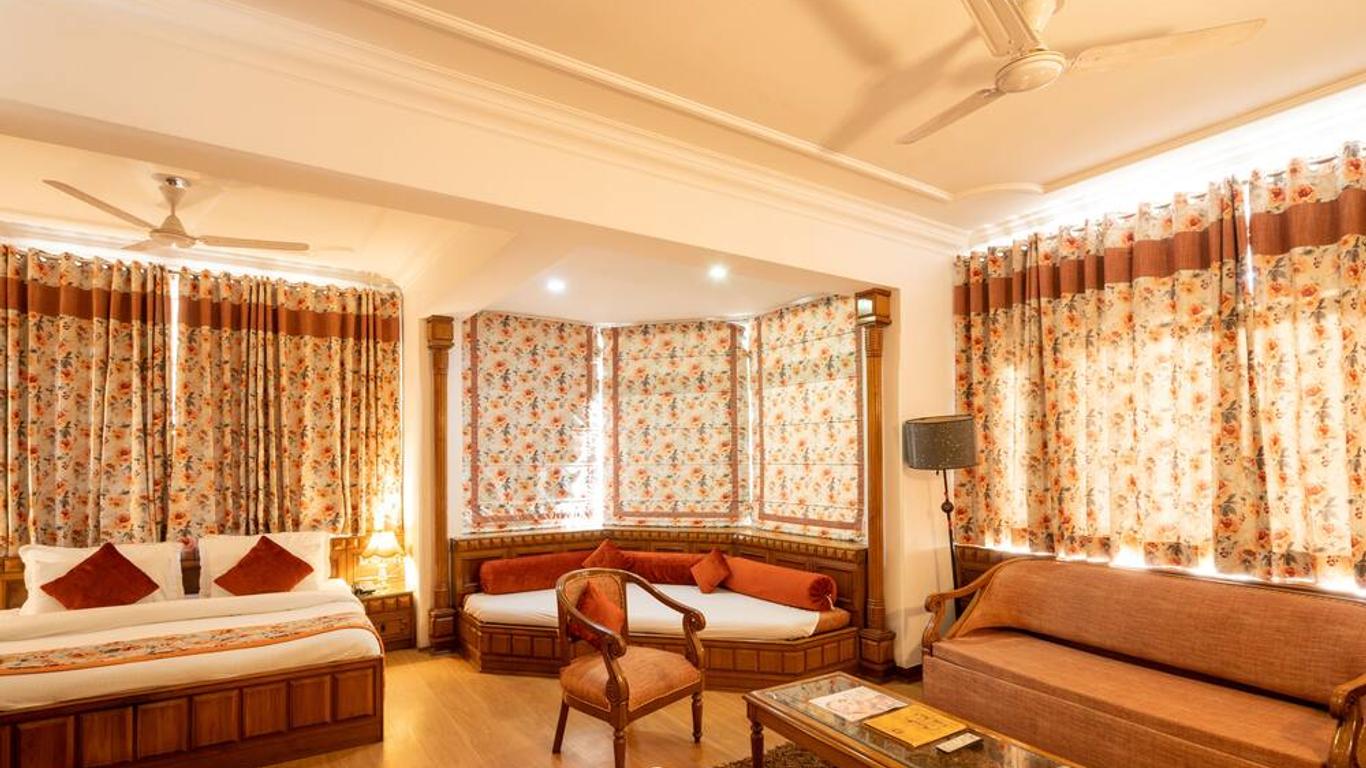 hotel Baljees Regency