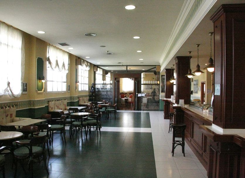 Εστιατόριο Φωτογραφία