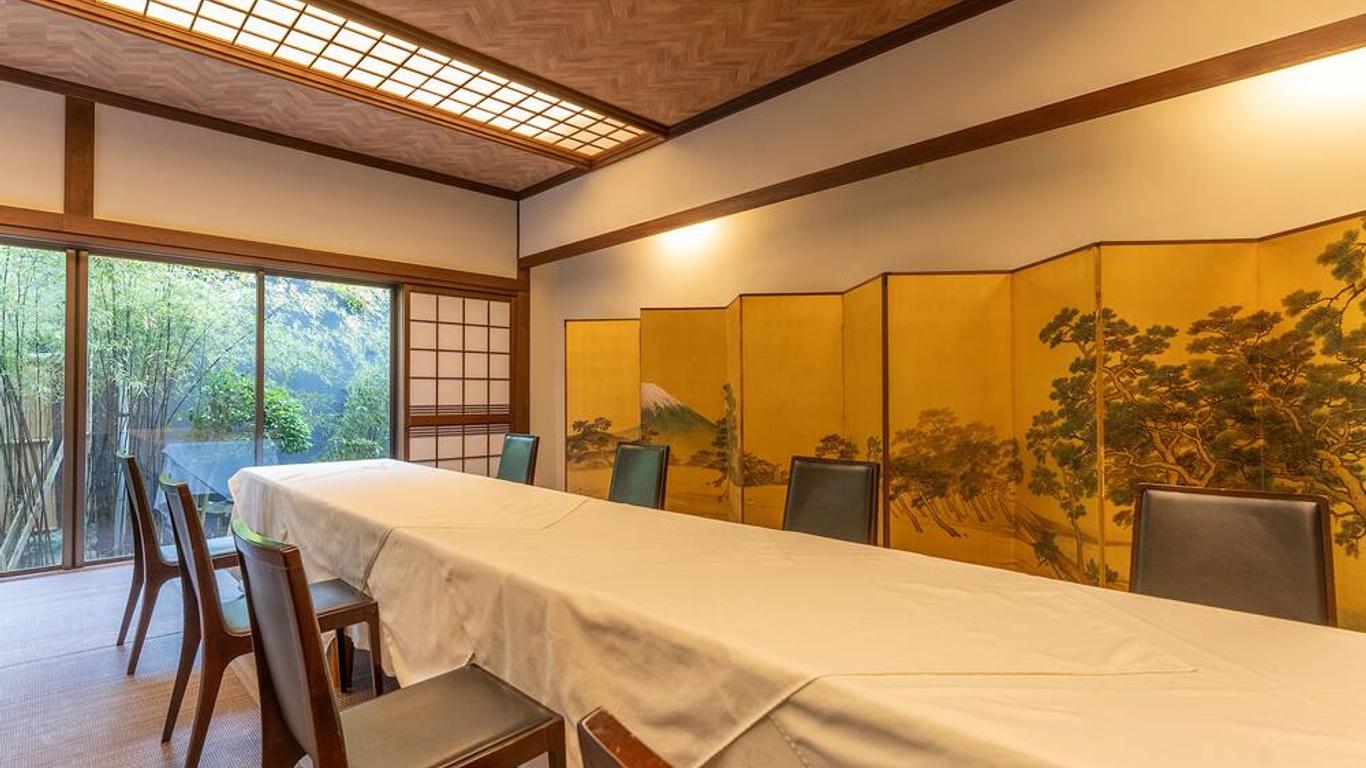 Livemax Resort Yuhigaura Kitu Onsen