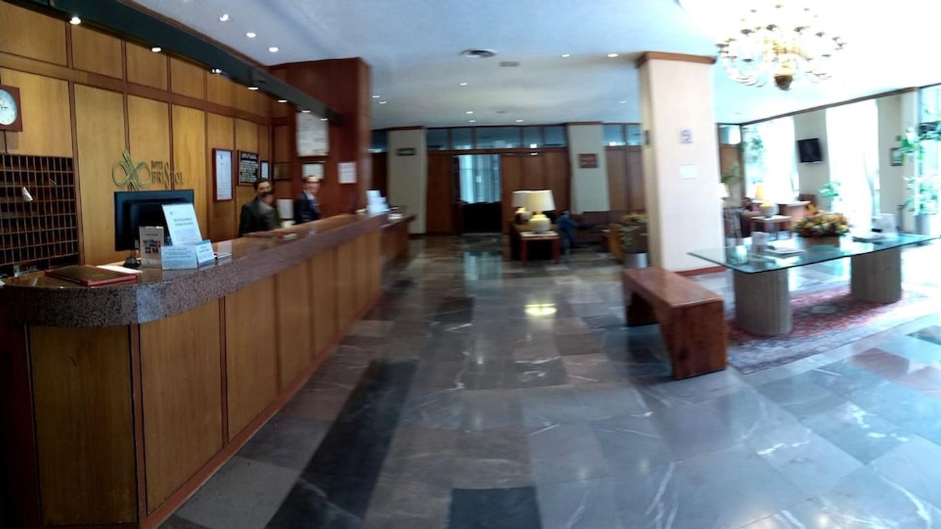 Hotel Bristol