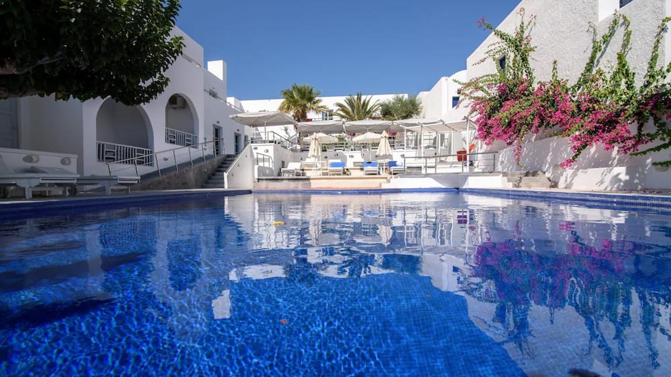 Roussos Beach Hotel Καμάρι